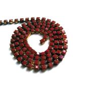 6 SS Rhinestone Chain Vintage Glass Pressed Chatons Opaque Chocolate Reddish Brown 2mm 1/2/5/15 Meters vintage findings, strass chains