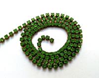 6 SS Rhinestone Chain Vintage Glass Peridot Frosted Foiled Chatons (2mm) 1/2/5/15 Meters vintage findings, strass chains, craft supplies