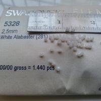 White Alabaster (2.5mm) Swarovski Bicone Beads 36/72/144/432/1000 Pieces (281) Haute couture materials
