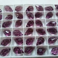 Vintage Swarovski crystal Drops 15x9 MM Fancy Crystal drops 6 Pieces