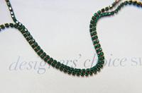 14pp Swarovski Vintage Chain in Emerald (2mm) 0.5/1/2/5/15 Meters Brass Settings
