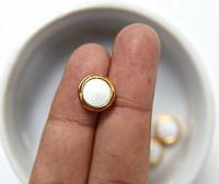 Swarovski 39ss Rivoli Sewon Settings in Chalk White 6/12/36 Pieces GOLD SETTINGS, Metal findings, vintage components, jewelry making