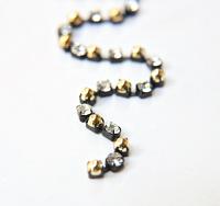 16ss Vintage Swarovski Rhinestone Chain in Crystal and Gold Pearls (4mm) 0.5/1/2/5/15 Meters Wedding Bridal Supplies|Jewelry|Decoration
