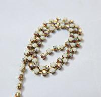 16 SS Rhinestone Chain Swarovski in White Alabaster & Crystal AB 4mm 0.5/1/2/5/15 Meters vintage findings, strass chains, premium findings