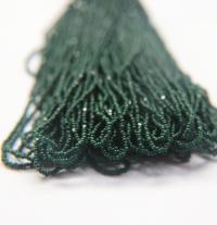 11/0 Hanks Charlotte Cut Beads 53270 Emerald Opaque 1/5/25/50/100 Hanks 2.0mm glass beads, jewelry supply, findings, craft supply vintage
