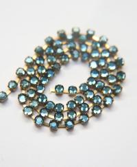 16ss Swarovski 2088 Chain in Flat Back Montana (4mm) 0.5/1/2/5 Meters Brass Settings Bridal Supplies, strass chains premium material