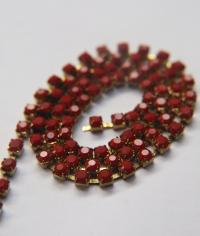 16 SS Rhinestone Chain Vintage Glass Pressed Chatons Burnt Rust Opaque 4mm embroidery materials, craft vintage findings , native beadings