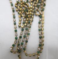 10 SS Rhinestone Chain Vintage Glass Pressed Chatons in opq Emerald and Crystal 2.8 mm 1/2/5/15 Meters vintage findings, strass chains
