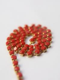 16 SS Rhinestone Chain Vintage Glass Pressed Chatons Coral Red Opaque (4mm) 1/2/5/15 Meters