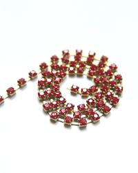 10 SS Swarovski Rhinestone Cup Chain in Dark Red Coral 2.8mm Made in Austria 0.5/1/2/5 Meters vintage findings / jewelry making