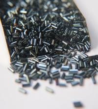 True Cuts Size 2 (2x4mm) Bugle Beads 5/10/20/50/250/500 Grams Metallic Blue Preciosa Ornella loose tube beads, embroidery materials, craft