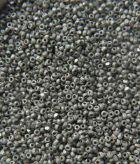 11/0 Charlotte true Cut Beads Frosted Metallic Aluminium Coated 10/20/50/250/500 Grams embroidery materials, jewelry making, vintage beads