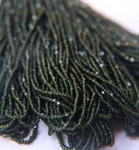 11/0 Hanks Charlotte Cut Beads 50290 Transparent dark Olivine 1/5/25/50/100 Hanks 2.0mm glass beads, jewelry supply, findings, craft supply