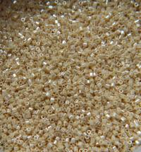 15/0 MIYUKI Hex Opaque Cream Luster Japanese Beads 10/20/50/100 Grams embroidery materials Jewelry making beads, vintage beads, premium