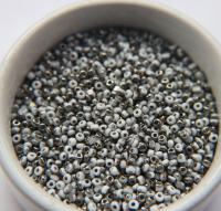 8/0 Charlotte Cut Beads Patina Chalk White Gun Metal 10/20/50/250/500 Grams 425 Pieces embroidery materials, jewelry making, vintage