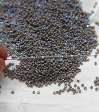 11/0 Charlotte Cut Beads Patina Opaque Grey Aurore Boreale 10/20/50/250/500 Grams PREMIUM MATERIALS
