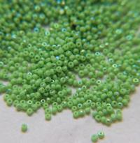 13/0 Charlotte Cut Beads Patina Opaque Peridot Aurore Boreale 5/10/20/50/250/500 Grams PREMIUM MATERIALS