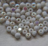 6/0 Charlotte Cut Beads Patina Chalk White Aurore Boreale 10/20/50/250/500 Grams glass beads, jewelry supply, vintage findings, craft