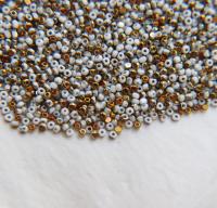 11/0 Charlotte true Cut Beads Patina Opaque Chalk White Bronze Gold 10/20/50/250/500 Grams vintage findings, embroidery materials, craft