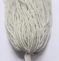11/0 Hanks Charlotte Cut Beads Crystal White Lined 1/5/25/50/100 Hanks 2.0mm glass beads, jewelry supply, findings, Native supply