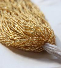 11/0 Hanks Charlotte Cut Beads 17020 Gold Silver Lined 1/5/25/50/100 Hanks 2.0mm glass beads, jewelry supply, findings, craft supply