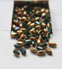 Swarovski 10x5 mm Vintage Navette brass setting in Emerald 12/24/100/500 Pieces jewelry supplies in Brass/Vintage Black