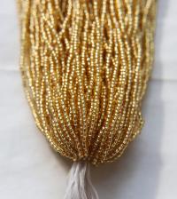 11/0 Hanks Charlotte Cut Beads 17020 Gold Silver Lined 1/5/25/50/100 Hanks 2.0mm glass beads, jewelry supply, findings, craft supply