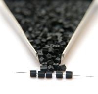 4x4 mm MATT Jet Glass beads 72/144/288 Pieces spacer beads, wholesale beads