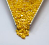 8/0 Charlotte Cut Beads Patina Opaque Yellow Aurore Boreale 10/20/50/250/500 Grams PREMIUM SEED Beads jewelry supply vintage findings