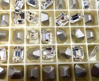 Vintage Swarovski Crystal Rhinestones, 10X8mm 2 PIECES Octagon (4600)