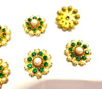 16mm Vintage brass Swarovski Flower Design in Emerald pearl crystal Embellishment DIY Supplies wedding decorations