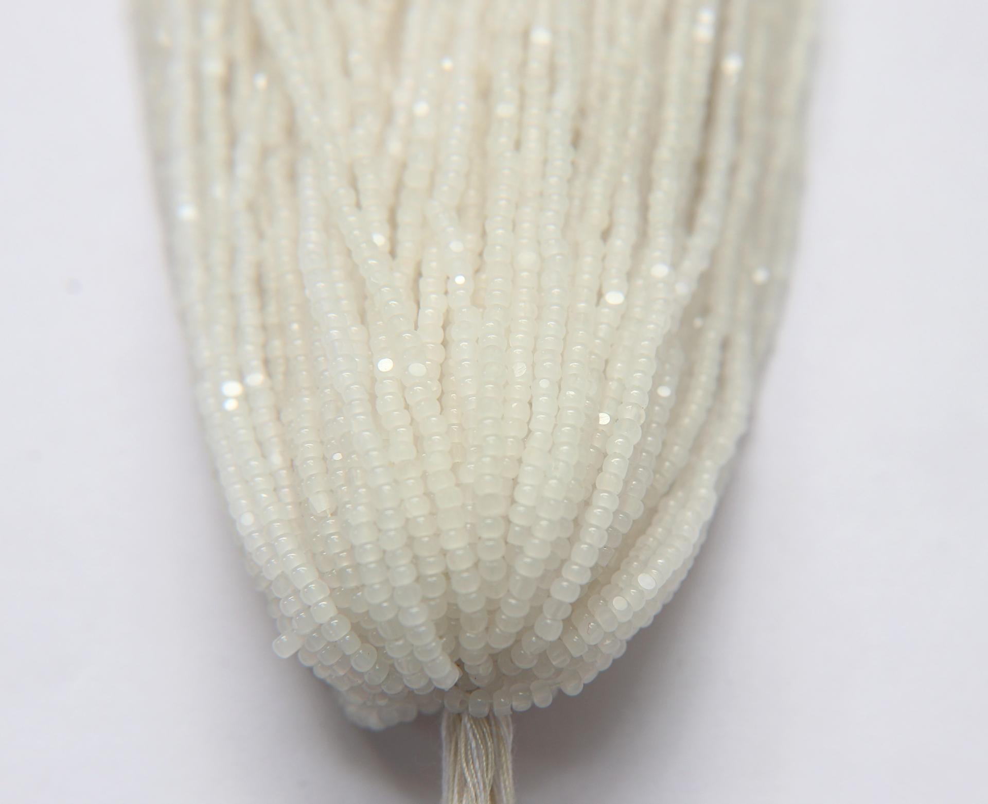11/0 Hanks Charlotte Cut Beads White Opal 1/5/25/50/100 Hanks 2.0mm glass beads, jewelry supply, findings, craft supply, vintage bead