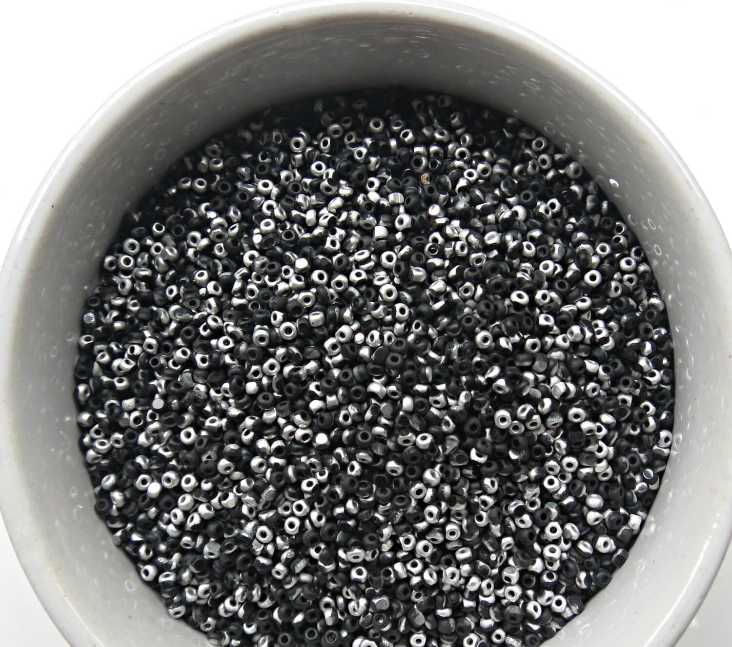 11/0 Charlotte true Cut Beads Patina Frosted Jet Black Silver 10/20/50/250/500 Grams 1300 Pieces loose beads, embroidery materials, vintage