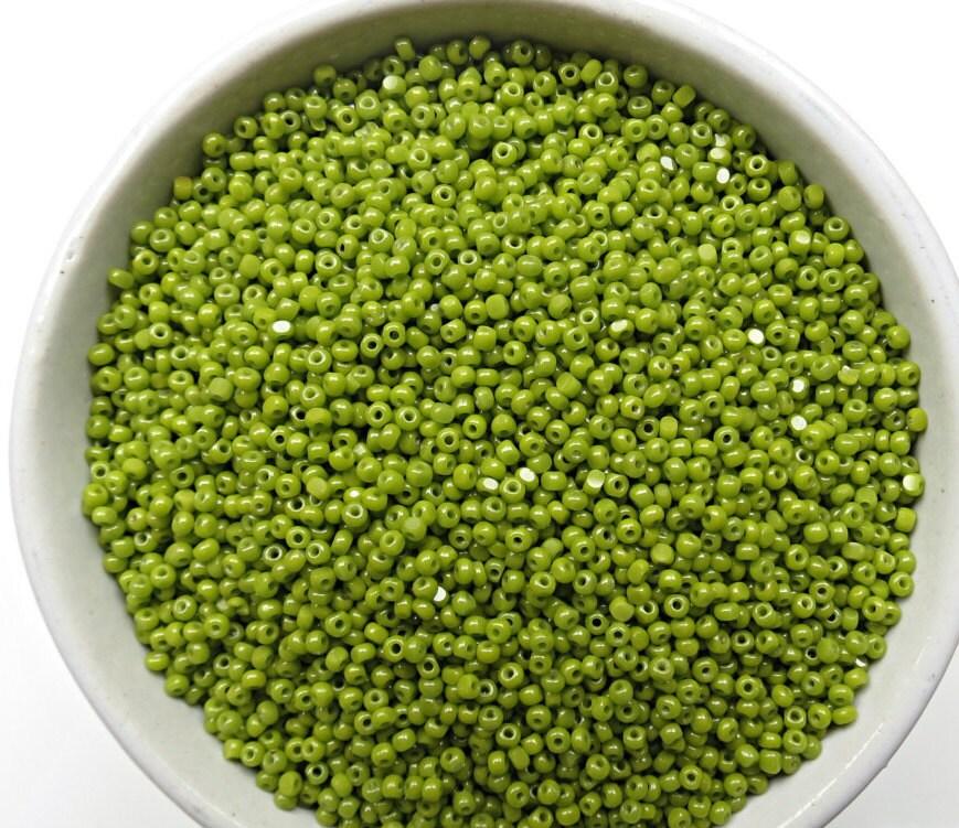 11/0 Charlotte true Cut Beads Opaque Olivine 10/20/50/250/500 Grams true cut beads
