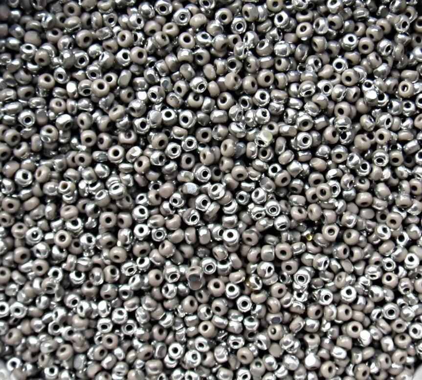 11/0 Charlotte true Cut Beads Patina Opaque Grey Silver 10/20/50/250/500 Grams PREMIUM SEED BEADS