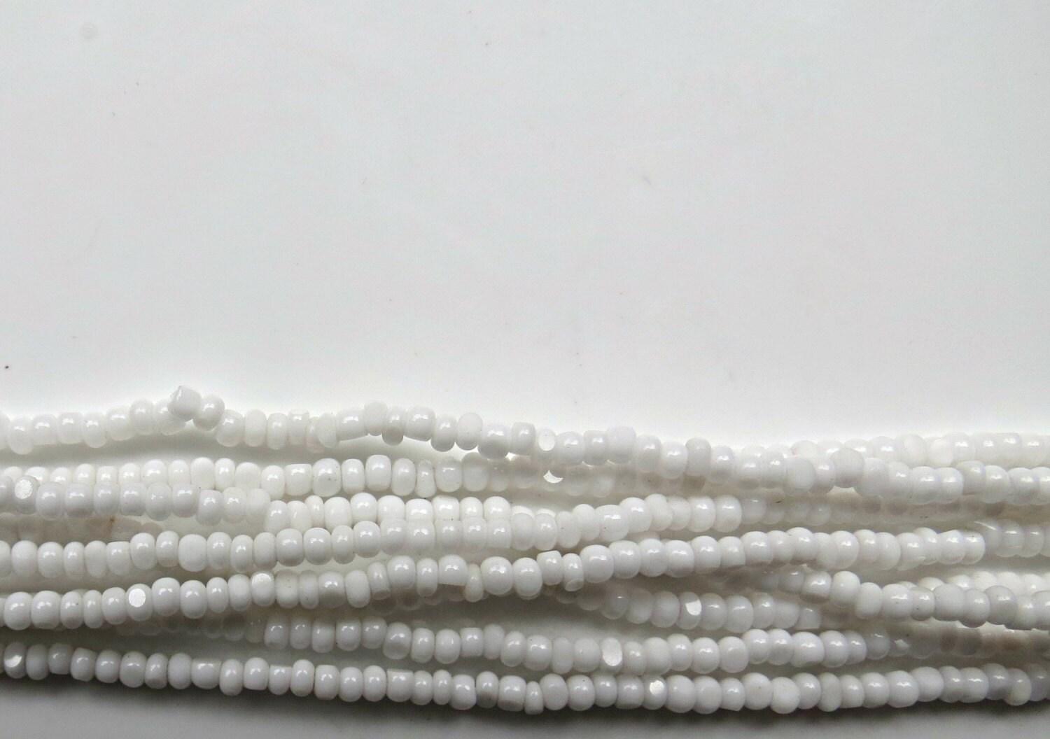 11/0 Hanks Charlotte Cut Beads 03050 Chalk White 1/5/25/50/100 Hanks 2.0mm glass beads, jewelry supply, findings, craft supply, vintage bead