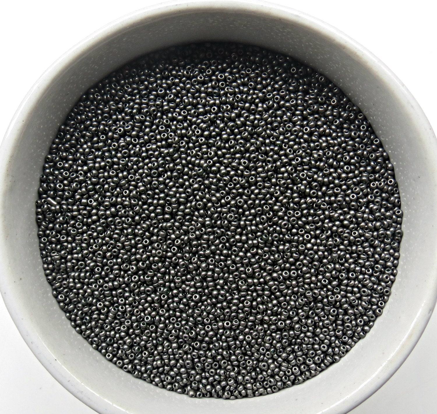 16/0 Micro Seed Beads 1.4 MM 10/20/50 Grams Gun Metal Vintage fine beads