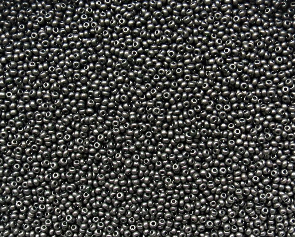 16/0 Micro Seed Beads 1.4 MM 10/20/50 Grams Gun Metal Vintage fine beads