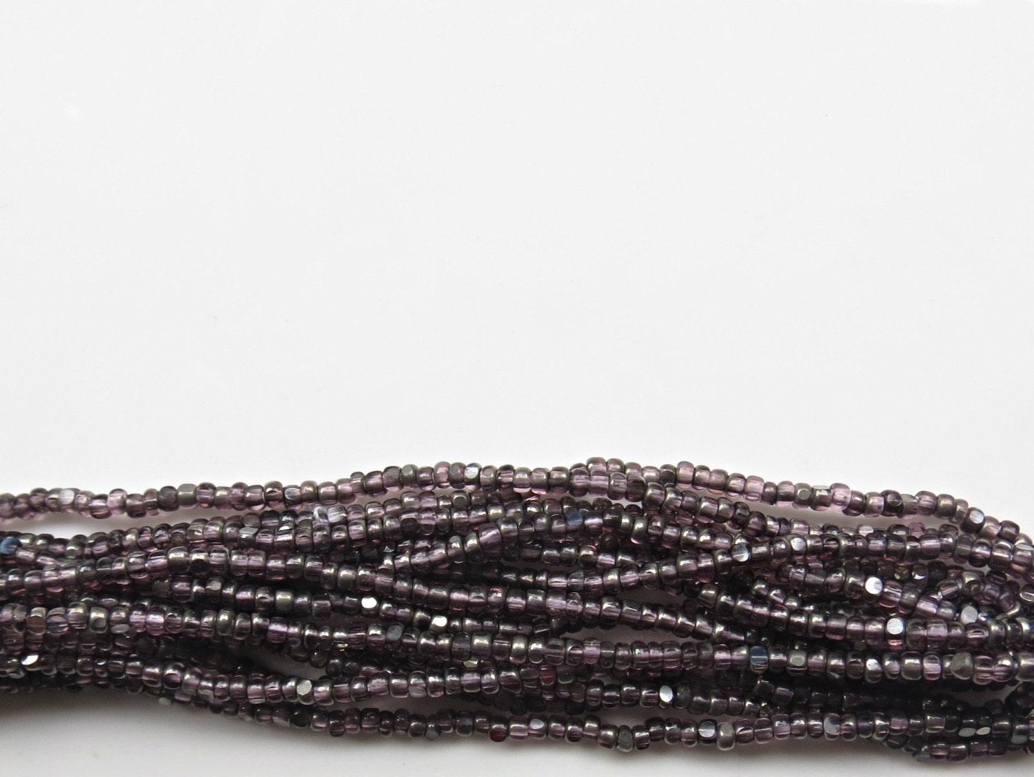 11/0 Charlotte true Cut Beads Patina Transparent Light Amethyst Gun Metal 10/20/50/250/500 Grams vintage findings, embroidery materials