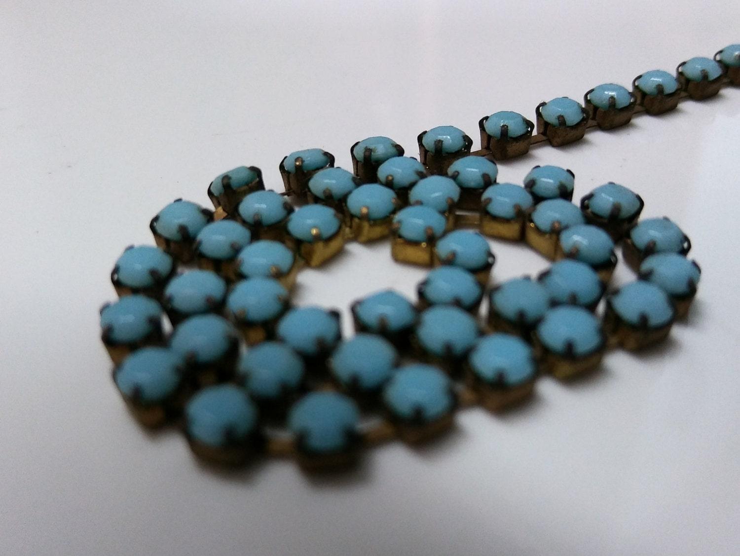 6 SS Rhinestone Chain Vintage Glass Pressed Chatons Opaque Turquoise (2mm) 1/2/5/15 Meters embroidery materials, craft vintage findings