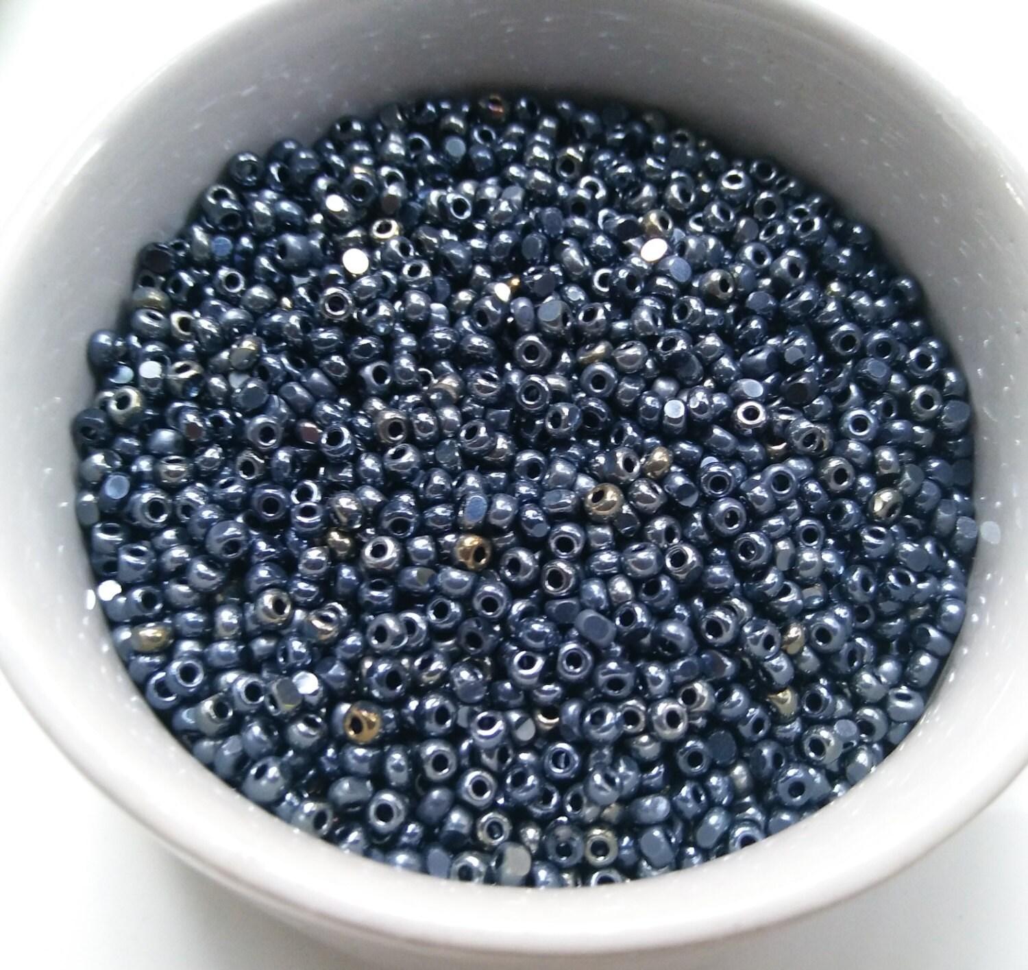 8/0 Charlotte Cut Beads Metallic Blue 10/20/50/250/500 Grams 425 Pieces
