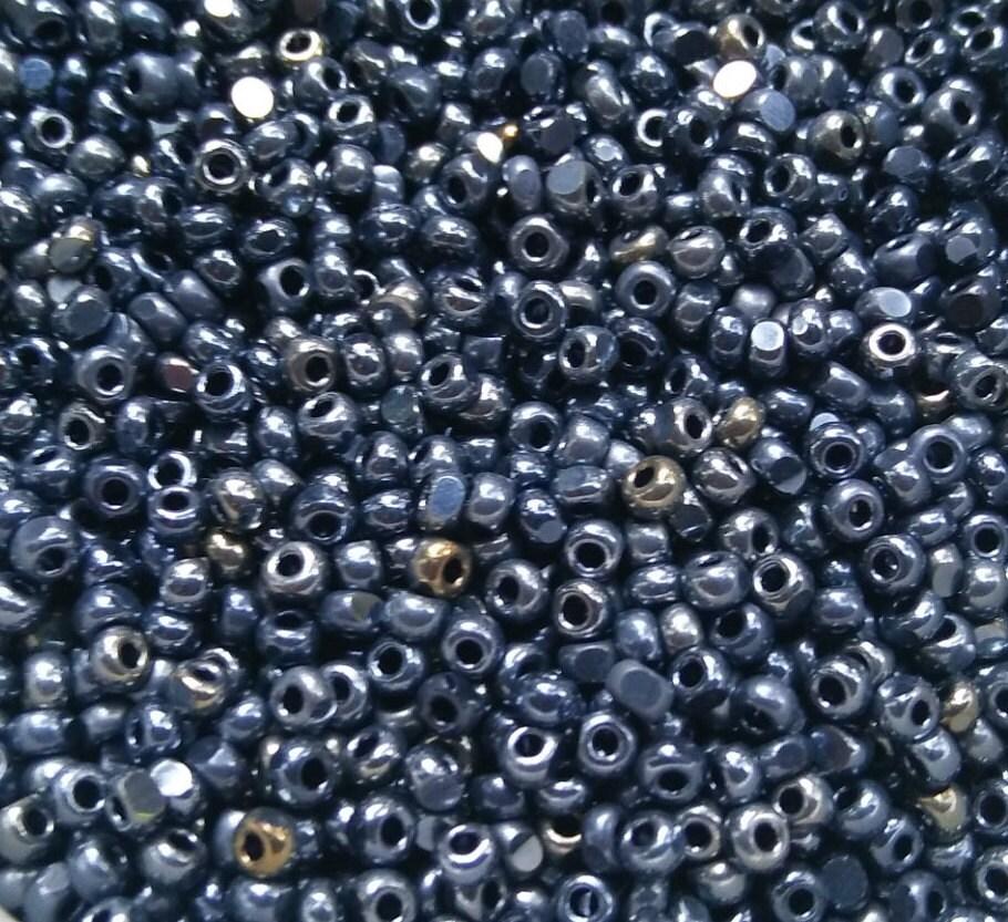 8/0 Charlotte Cut Beads Metallic Blue 10/20/50/250/500 Grams 425 Pieces
