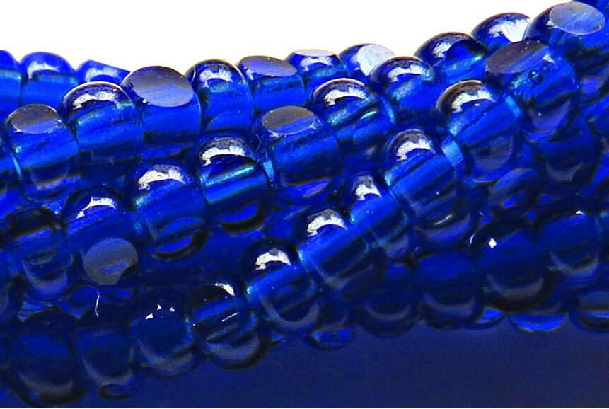 11/0 Hanks Charlotte Cut Beads 30100 Royal Blue Transparent 1/5/25/50/100 Hanks 2.0mm glass beads, jewelry supply, findings, craft supply