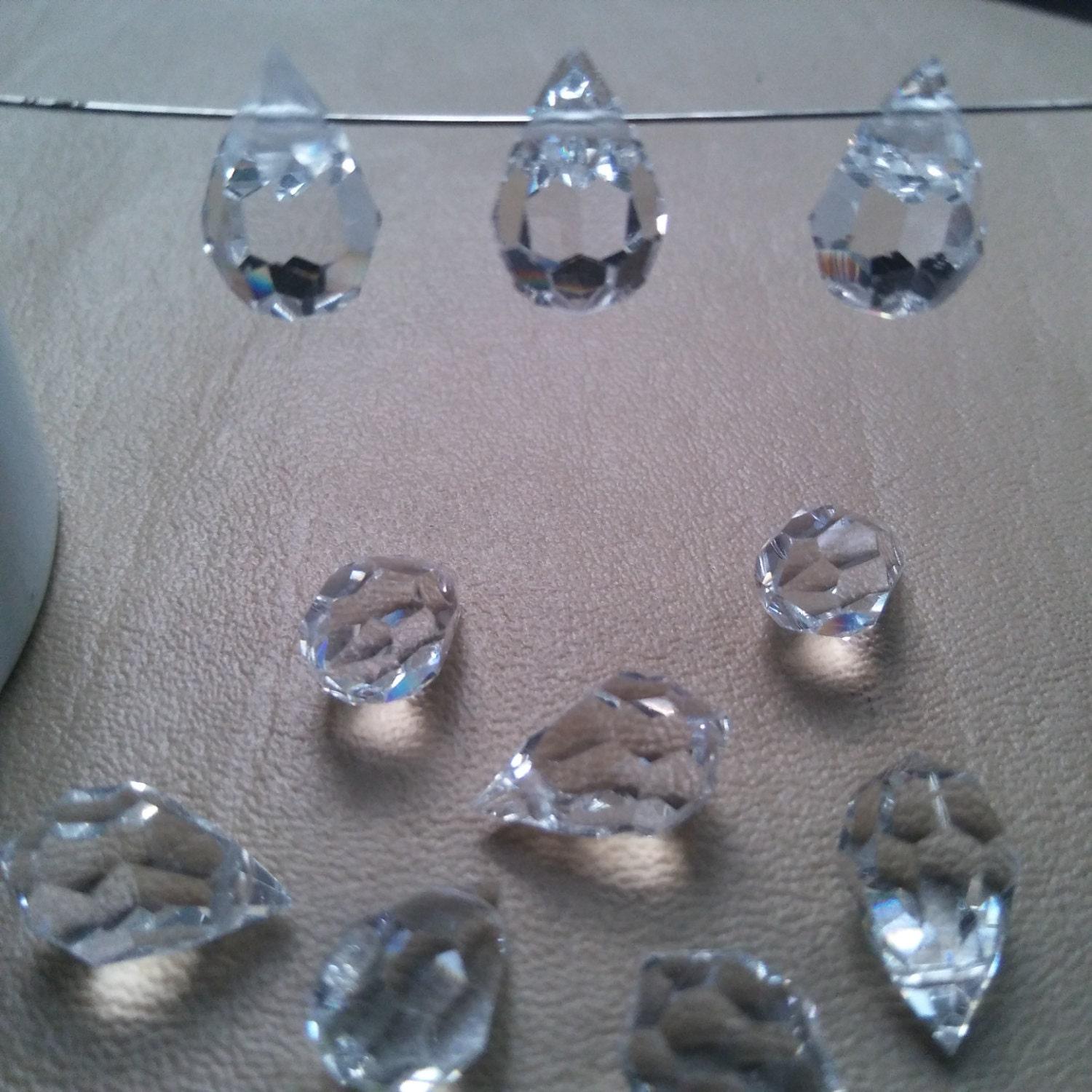 Vintage Swarovski crystal Drops 15x9 MM Fancy Crystal drops 6 Pieces
