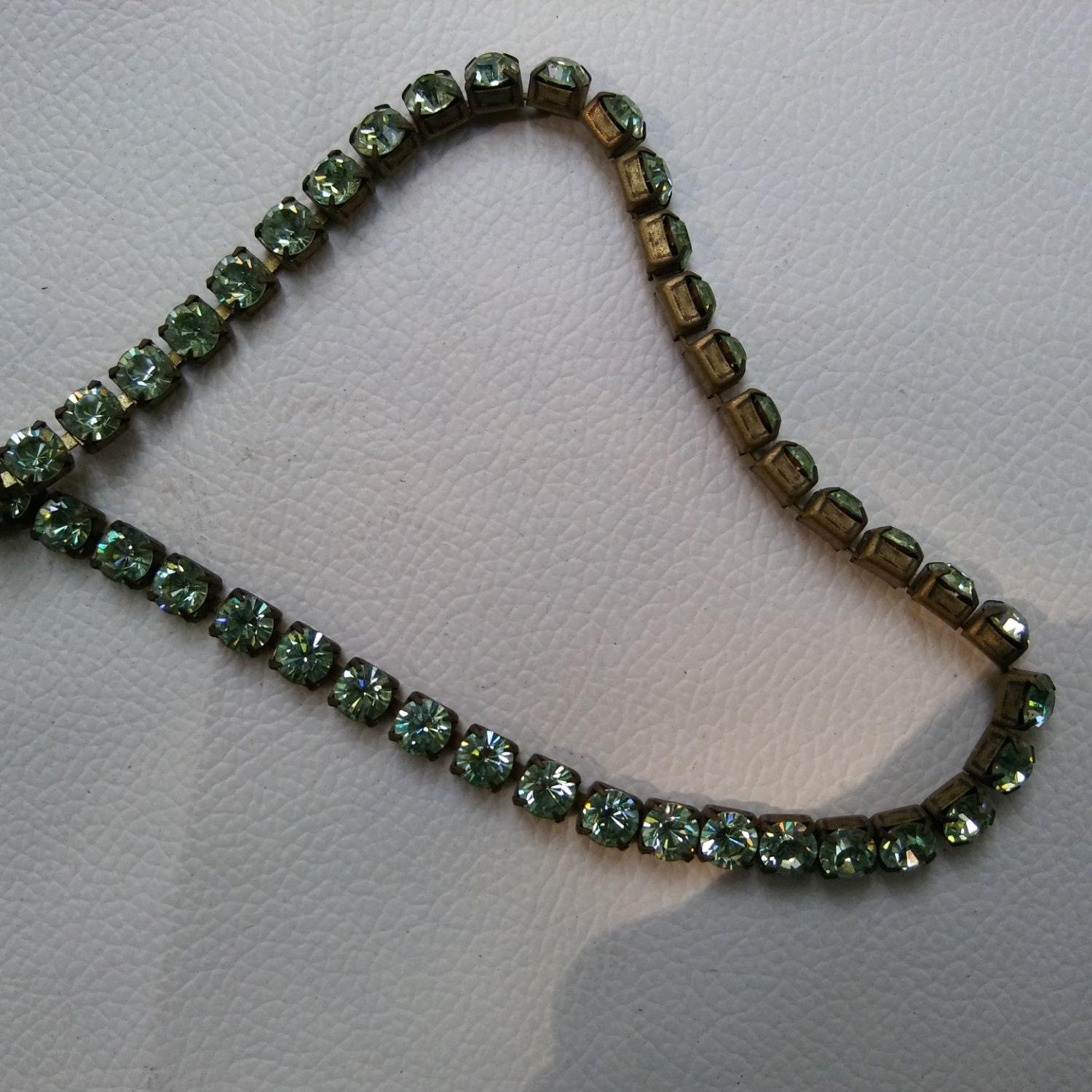 28SS Swarovski Rhinestone Close Chain Chrysolite Brass Settings 6mm (0.5 Metre) decoration wedding, jewelry making, strass chains, vintage
