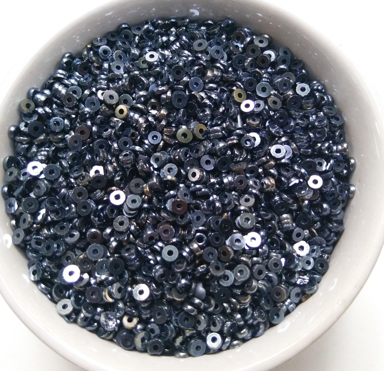 4MM Glass Sequins High Glaze Metallic Blue 5/10/20 Grams