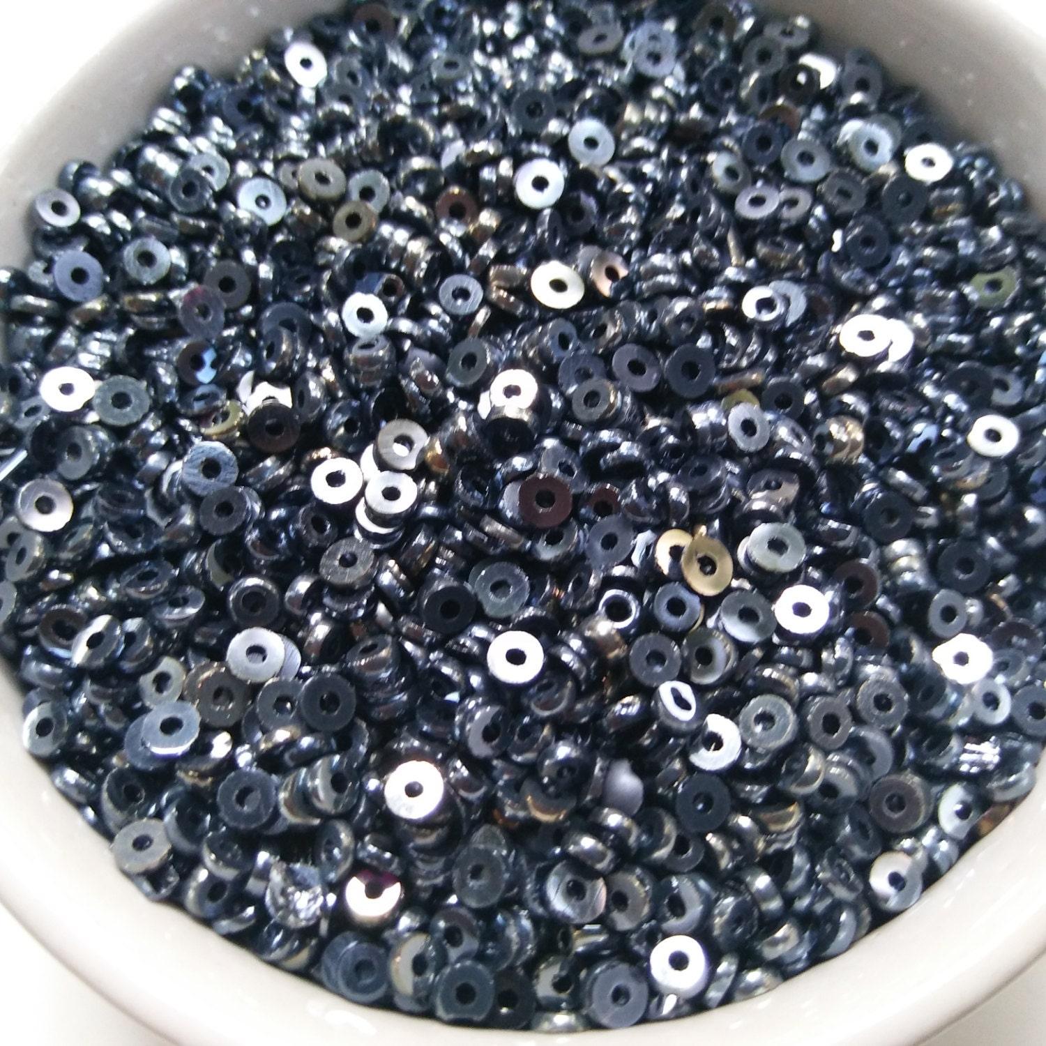 3MM Glass Sequins High Glaze Metallic Blue 5/10/20 Grams