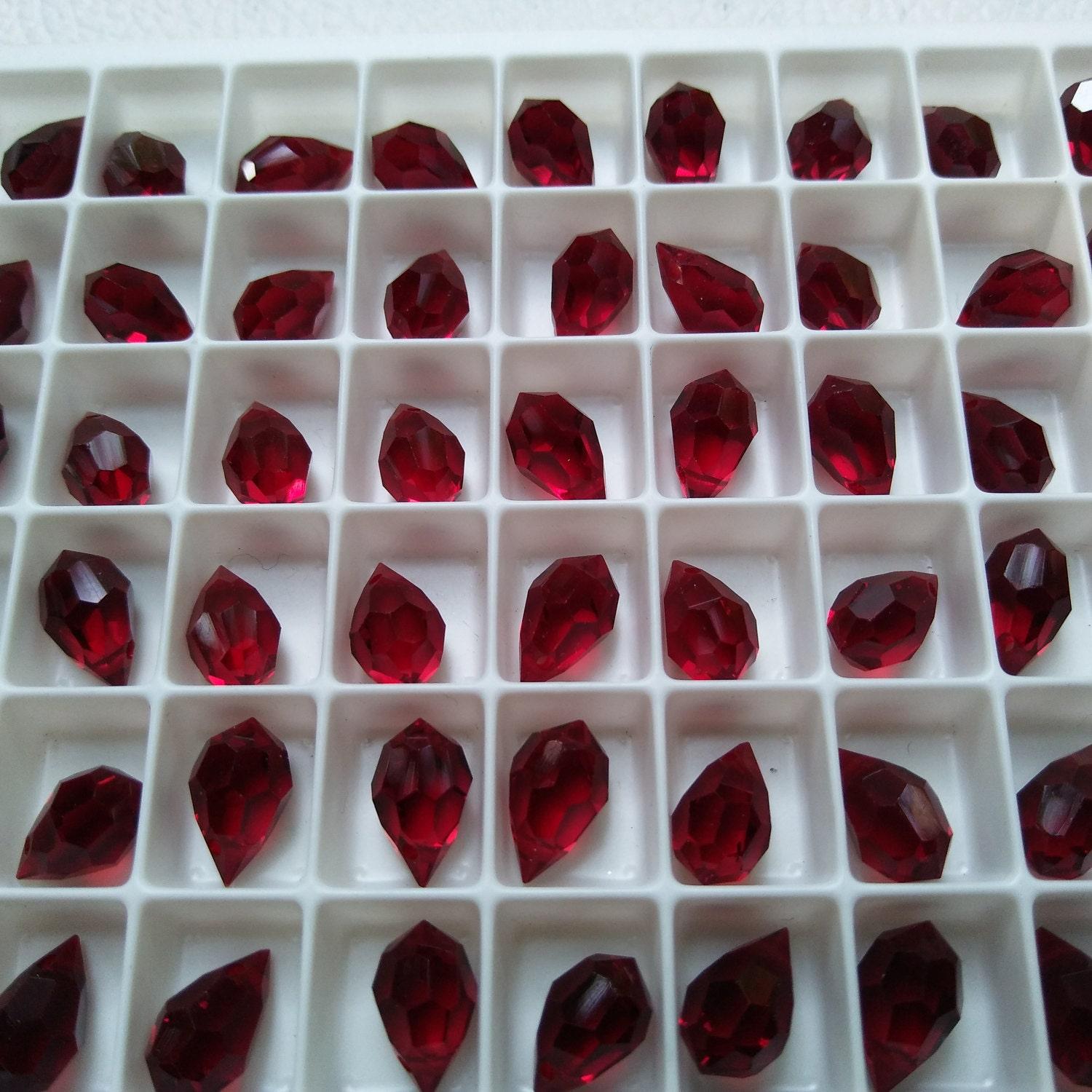 Vintage Swarovski Drop 10X6 mm Pendants, Fancy Crystal drops 6 Pieces