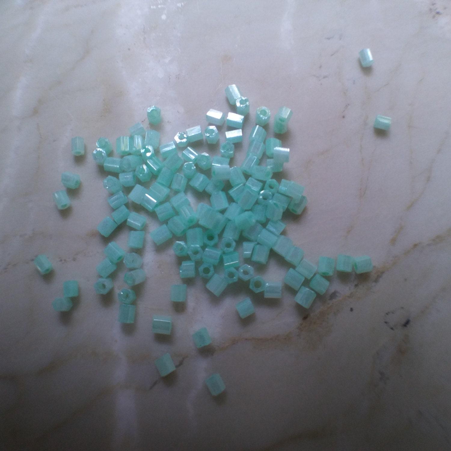 10/0 MATSUNO HEXAGON 2 Cuts Ceylon Mint Lustre seed beads Vintage Japanese Beads 10/50/100/450 Grams