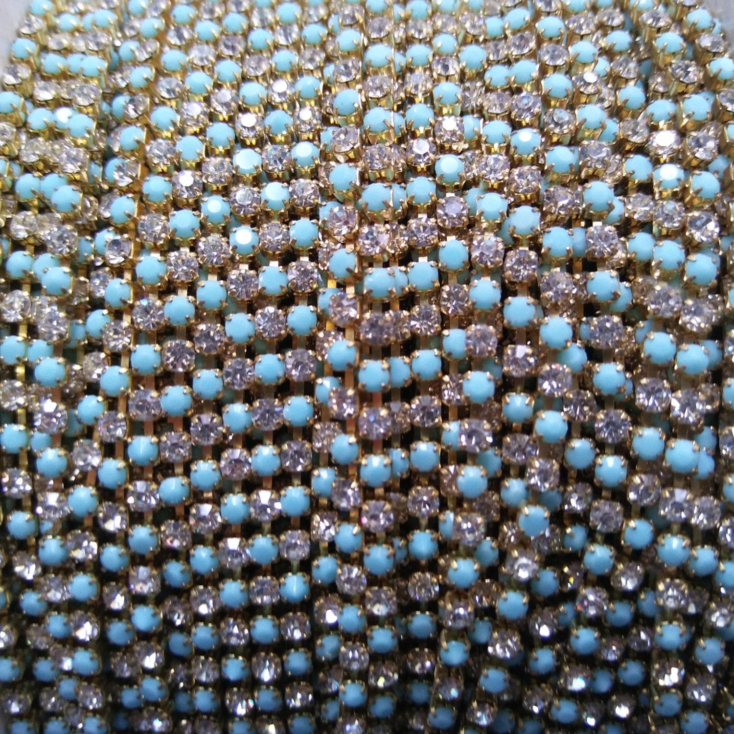 6SS Rhinestone Chain Turquoise Crystal (2mm) 1/2/5/15 Meters Brass/Vintage Black settings embroidery materials, jewelry making, strass chain